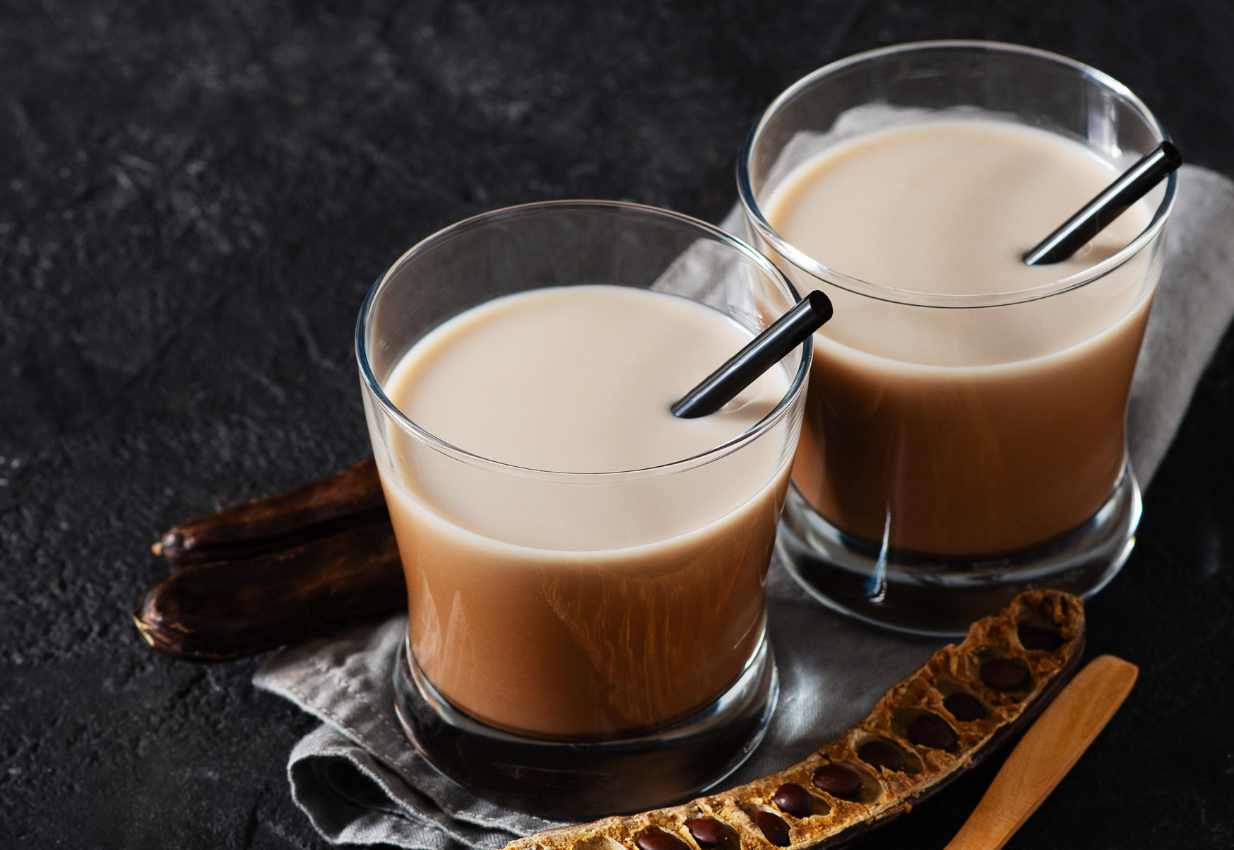 coctel de algarrobina